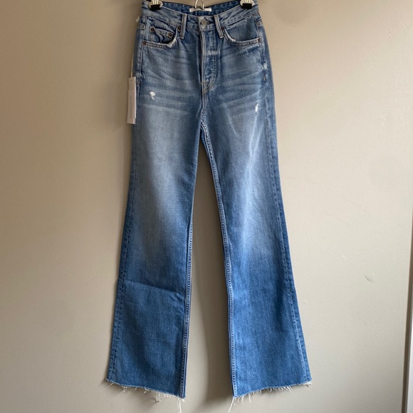 Grlfrnd bell jeans size 23 new - Picture 1 of 3